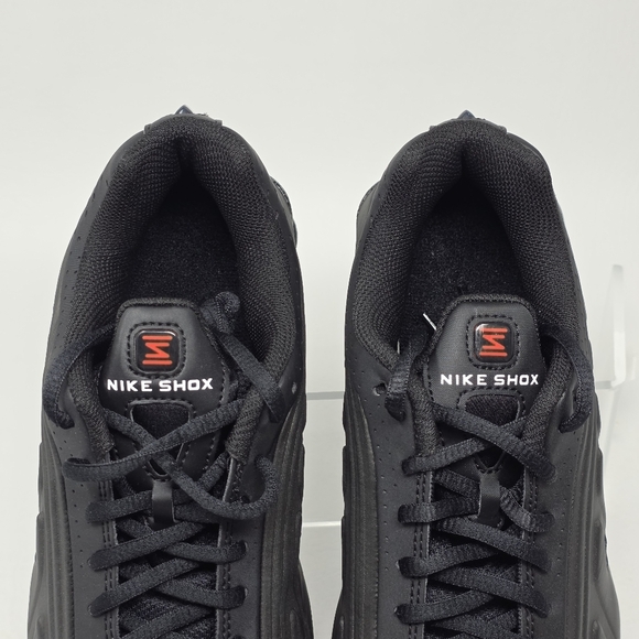 Nike Shox R4 GS Triple Black Shoes Youth Size 6Y Womens Size 7.5 CW2626-003 New - Picture 10 of 10